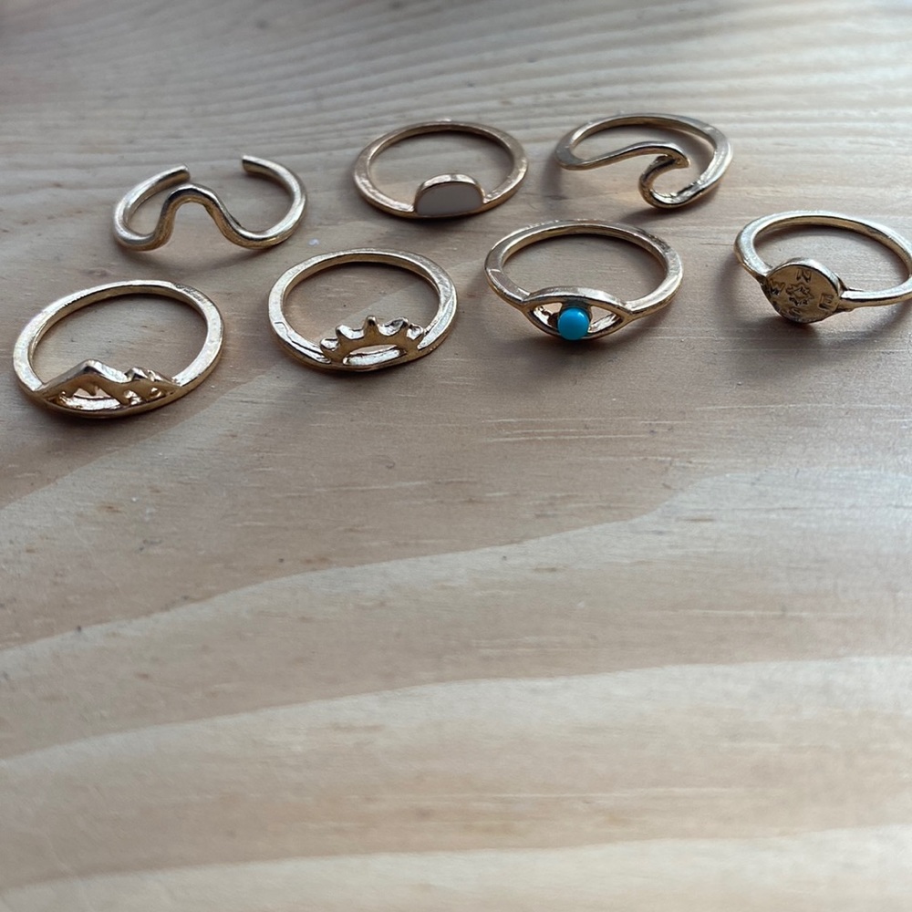 Pack of gold rings